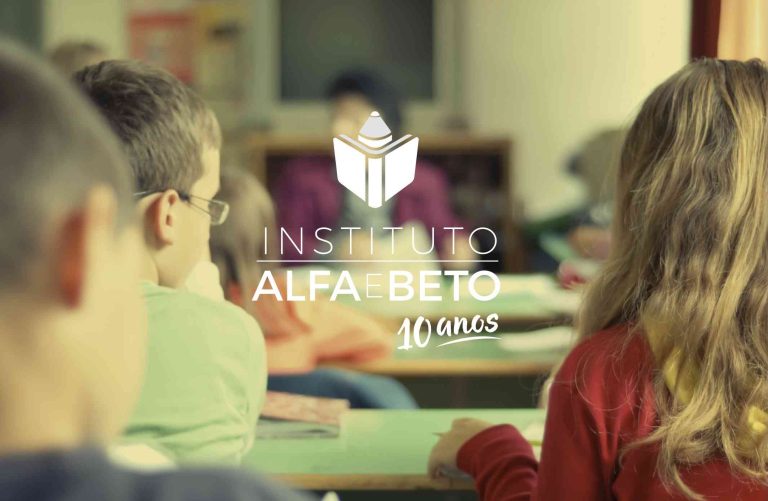Dez reflexões sobre a educação Brasileira | Instituto Alfa e Beto 10 anos