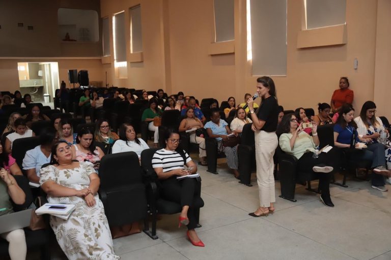 Pilar Avança com o Método Fônico e Investe na Capacitação de Professores